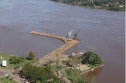 Embalse supera 35 metros y el río  podría alcanzar los casi 8 metros 
