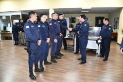 Reconocen a cuatro policías tras salvar una familia del temporal 