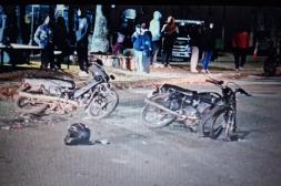 Violenta colisión frontal entre dos motos  en avenida Rodó casi Diego Lamas 
