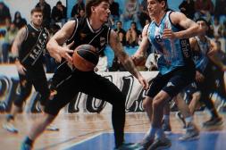 Universitario superó como local a Juventus: Claro triunfo clásico de Ferro en el básquet