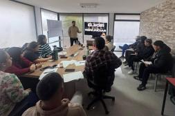 Talleres de identidad emprendedora  impulsan el talento juvenil en Salto