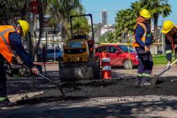 Intendencia acelera plan de  emergencia vial, licitaciones  y reconstrucción de avenidas