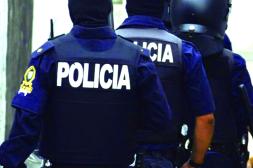 Procedimiento por tráfico de drogas y arma blanca en Avenida Benito Solari