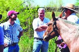 Intendencia de Salto  acompañó a las aparcerías  en el Encuentro con el Patriarca 