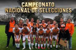 Salto femenino de 13 años juega por  ONFI en Montevideo 