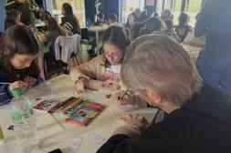 Cartas que cruzan el tiempo: el arte de la correspondencia como puente generacional y el rescate a tradición epistolar